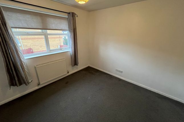 31, Harlequin Drive, Hull photo 5