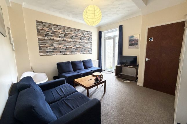 38, Hudson Road, Southsea photo 2