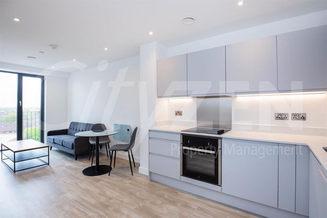 Flat to rent in Silkbank Wharf, 21 Derwent Street, Manchester