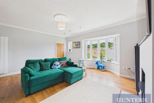 5 Montgomery Court, Sandybed Lane, Scarborough photo 2