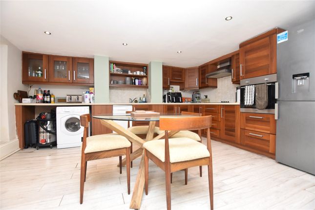 171, North Bank Road, West Yorkshire photo 5