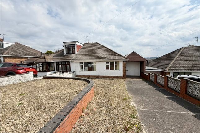 2-bed house on 26, Woods Lane, Brierley Hill, £195,000