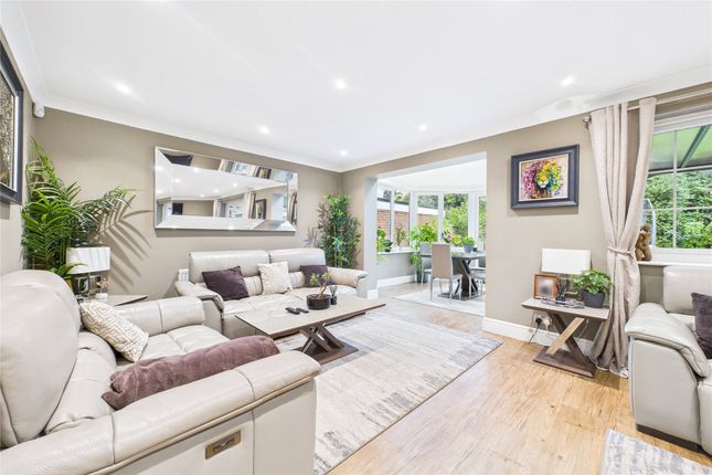 15, Lenham Close, Wokingham photo 4