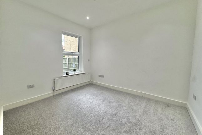 22, Sandford Road, Hampshire photo 4