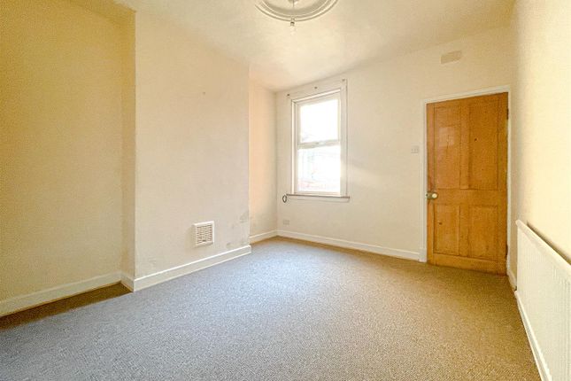 112, St. Leonards Road, Leicester photo 3