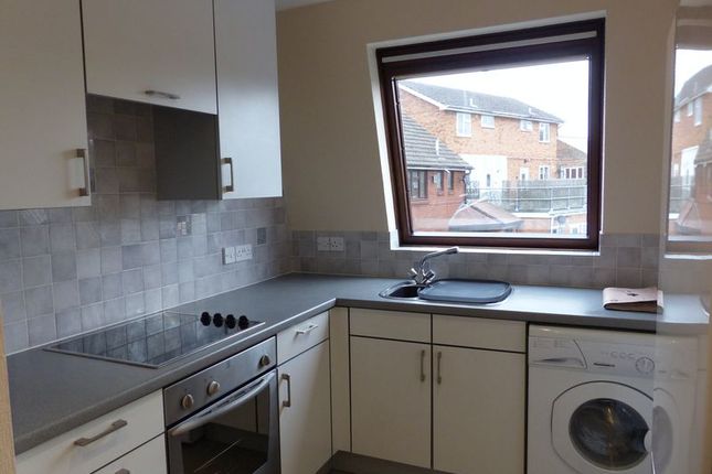 27B, The Parade, Bourne End photo 4