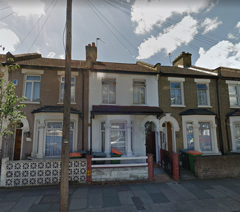 Thumbnail Terraced house to rent in Stirling Road, Plaistow