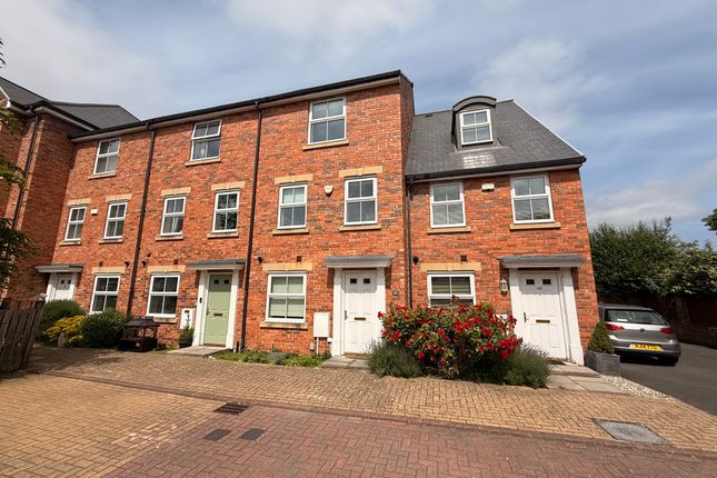 4-bed house on 37, Durham, £1,450/mo