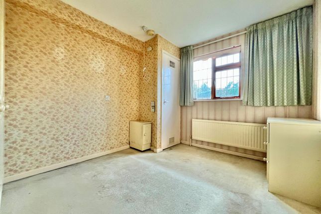 Maisonette for sale in Hucclecote Road, Gloucester