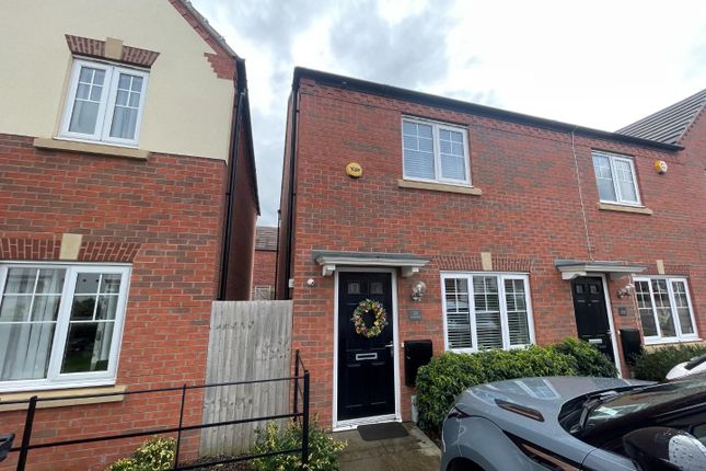 Thumbnail Property to rent in Violet Walk, Fradley, Lichfield