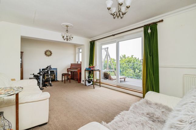 53, Meadow Park, Devon photo 2