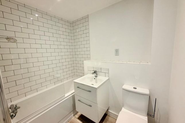 Apartment 23, Strutt House, 1, Erasmus Drive, Derbyshire photo 5