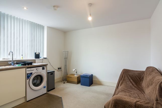 76, Flat 6, Garrick House, High Street, Peterborough photo 2