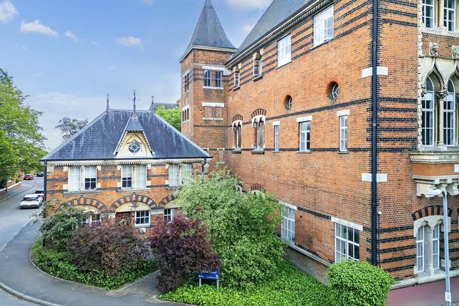 Thumbnail Flat for sale in Clock Court, Wanstead, London