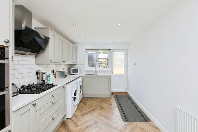 3, Martindale Court, Belper photo 2