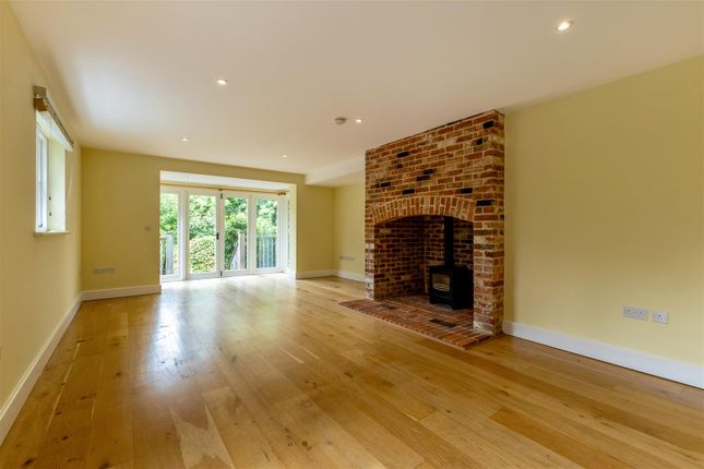 Farclays House, 11, North Lane, Petersfield photo 3