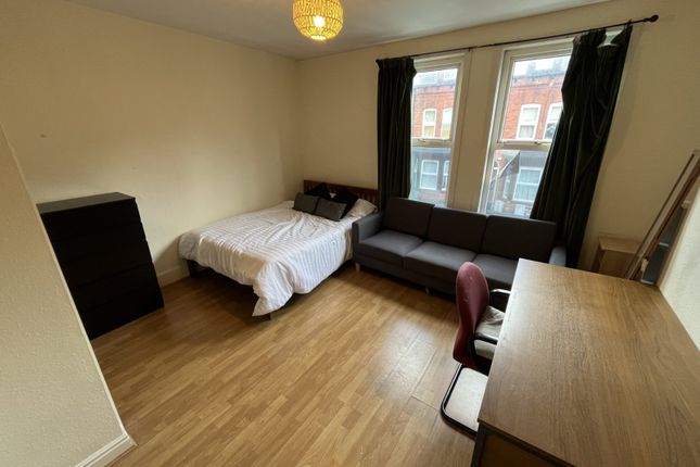 Archery Street, Leeds photo 5