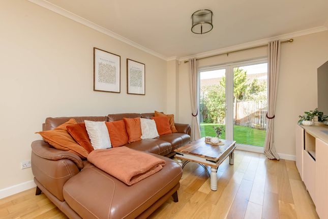 18, Mains Gardens, Tranent photo 3