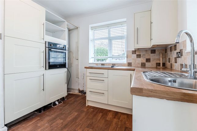 Hawkstone Avenue, Leeds photo 3
