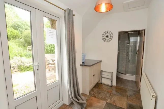 2, Waddeton Cottages, Devon photo 2