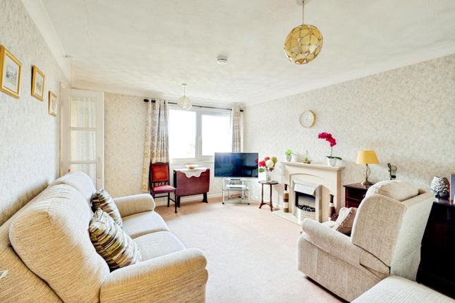 Flat 38, St. Marys Court, 59, Belle Vue Road, Dorset photo 2