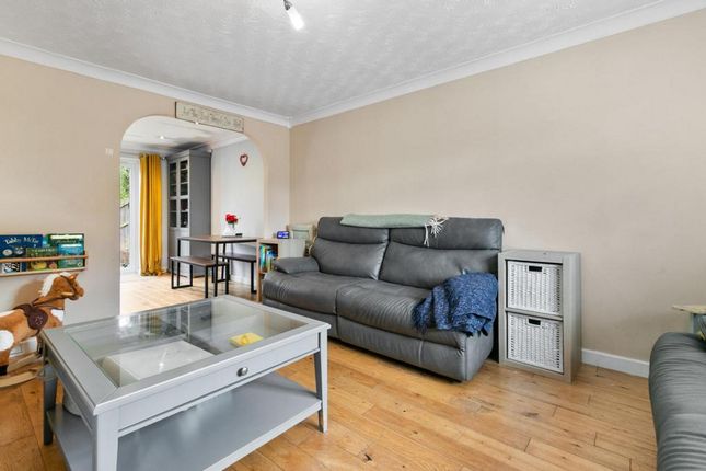 45, Waukglen Drive, Glasgow photo 4