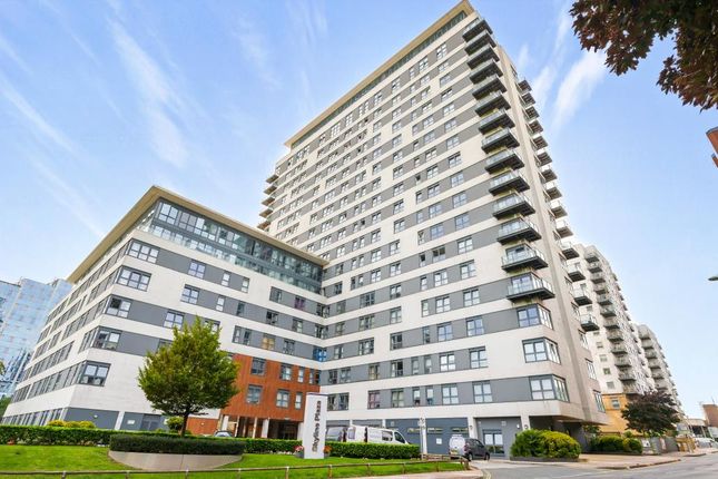 Block of flats for sale in Basingstoke, Hampshire