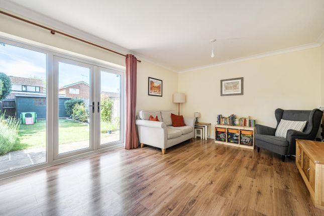 65, Jerrymoor Hill, Wokingham photo 4