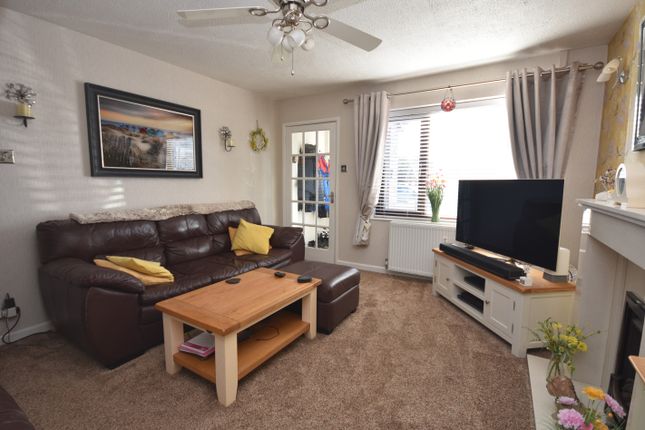 2A, Shearwater Crescent, Barrow-in-Furness photo 4