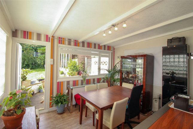 4, Teynham Court, Barnet photo 5