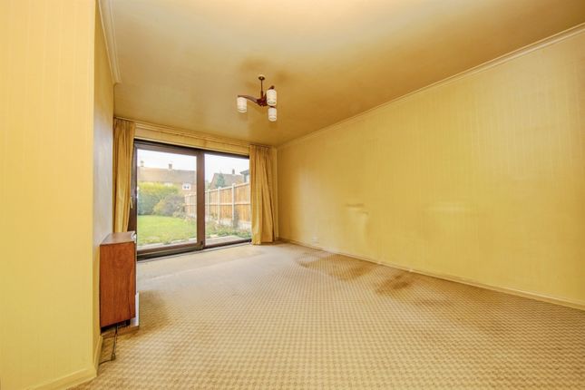 99, Goldcrest Road, Ipswich photo 3