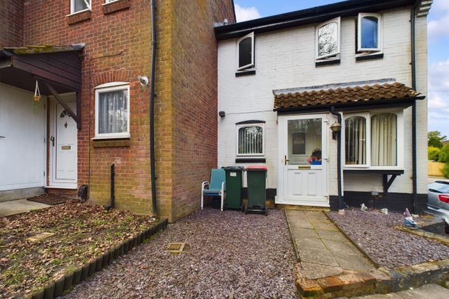 End terrace house for sale in Gorse Close, Crawley