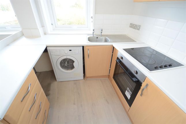 Flat 7, Station House, Selby photo 2