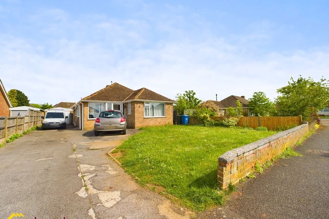 Detached bungalow for sale in Ashcroft Road, Banbury