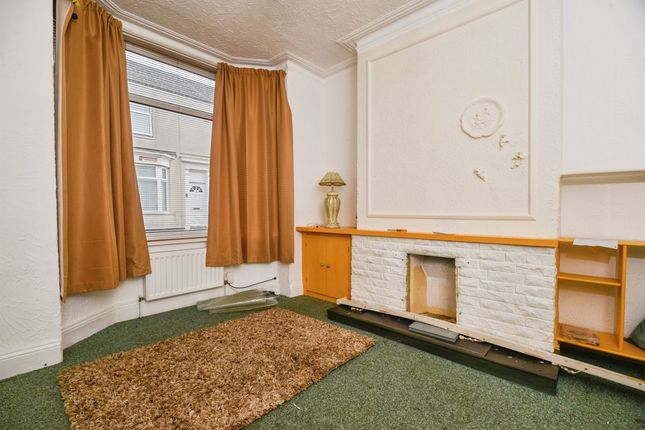 8, Samuel Street, Stockton-On-Tees photo 2