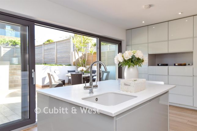 4-bed detached on 17, Crescent Drive North, Brighton, £700,000