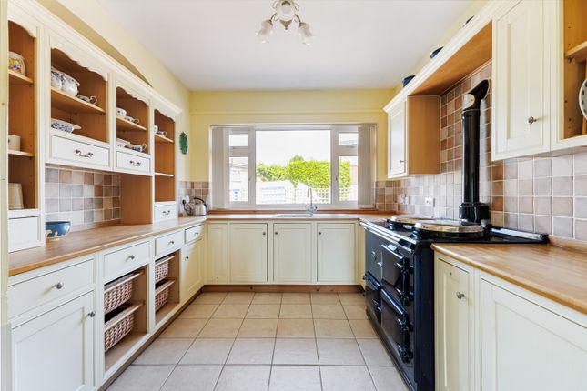 Pearcroft Lodge, Pearcroft Road, Stonehouse photo 4