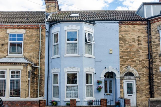 Thumbnail Terraced house for sale in Queen Street, Withernsea