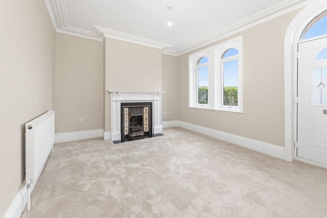 1, Barwick Road, Leeds photo 4