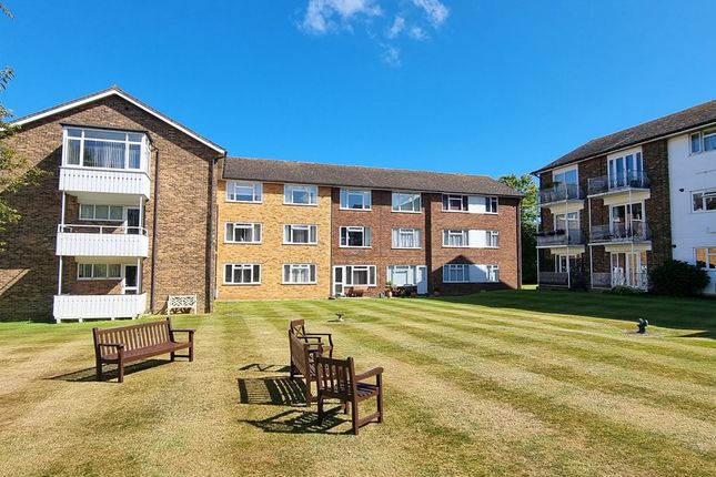 2 bed flat for sale in Birkdale, Bexhill-On-Sea TN39