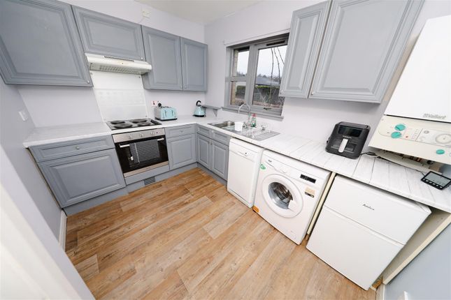 14, Kinclaven Gardens, Glenrothes photo 2