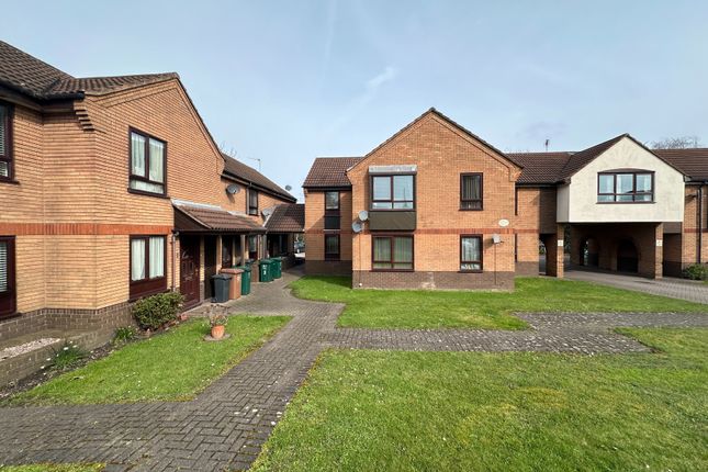 Flat for sale in Civic Way, Swadlincote