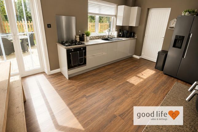 10, Meltham Drive, Sunderland photo 5
