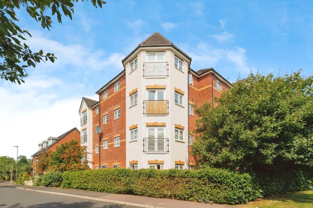 Thumbnail Flat for sale in 16 Larch Gardens, Manchester