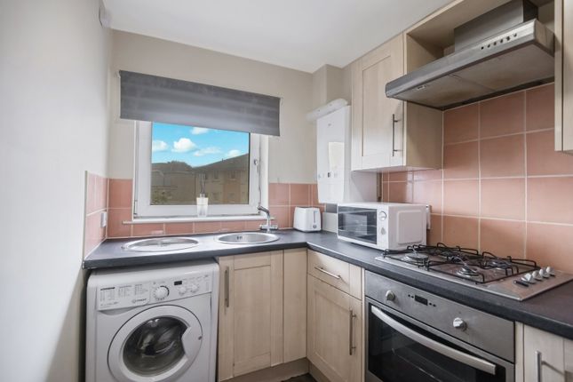 3/2, 31, Ferguslie Walk, Renfrewshire photo 4