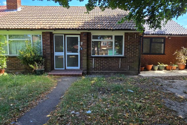 3-bed house on 1, Denbigh Cl , Southall, £2,500/mo