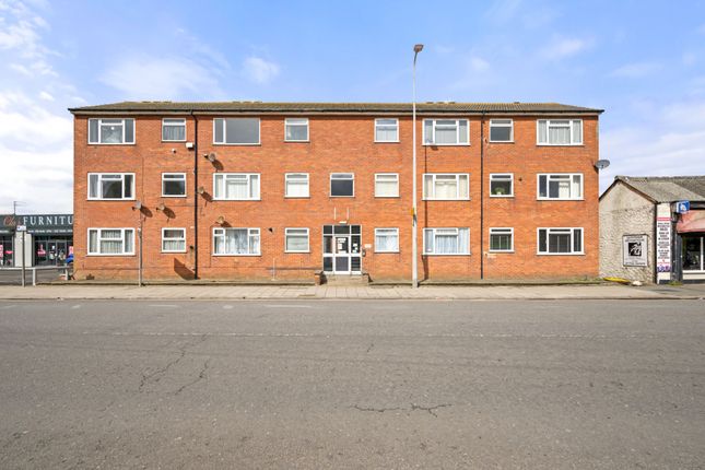 Flat for sale in Roman Bank, Skegness