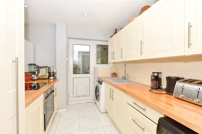 89, Freemens Way, Deal photo 4