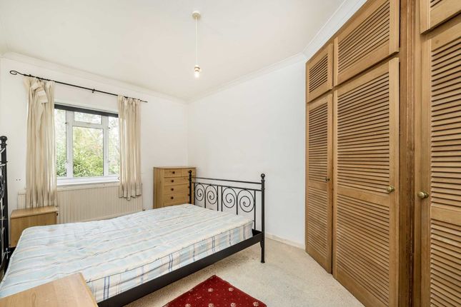 Flat for sale in Dover House Road, London