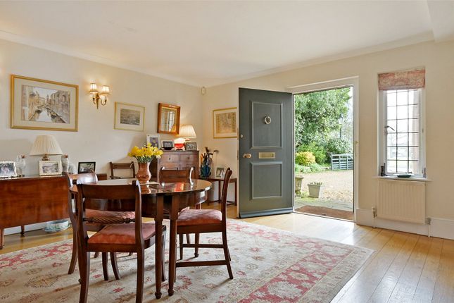 Orchard House,, Woodgreen, Oxfordshire photo 4